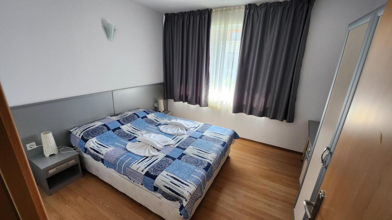 Nushev Hotel Sveti Vlas Eksteriør billede