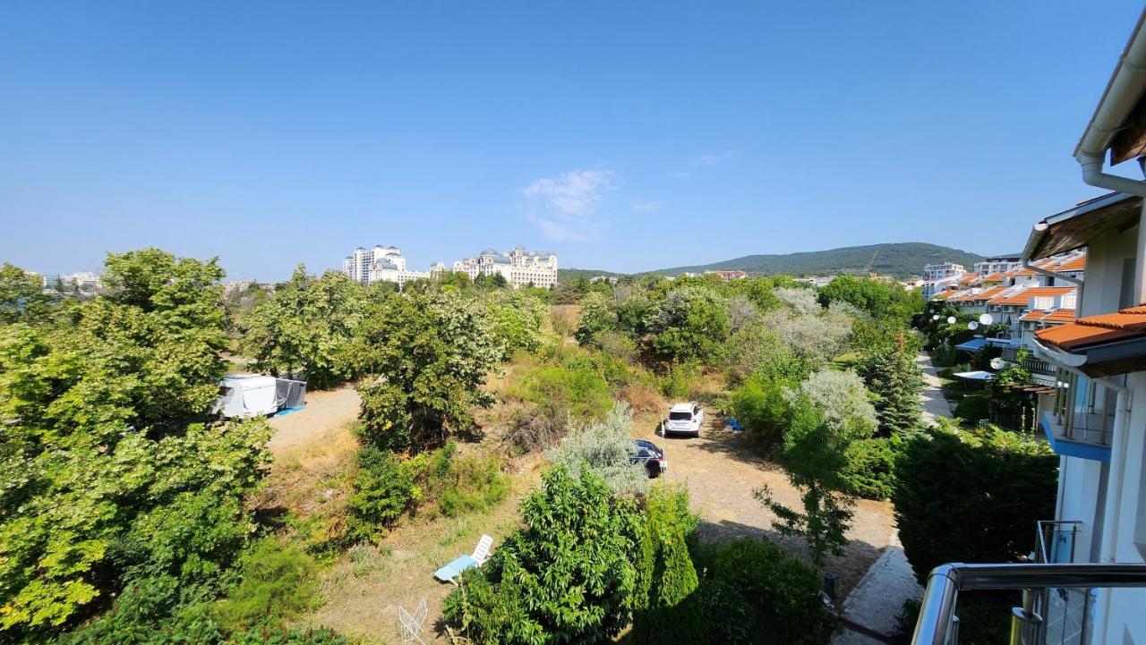 Nushev Hotel Sveti Vlas Eksteriør billede
