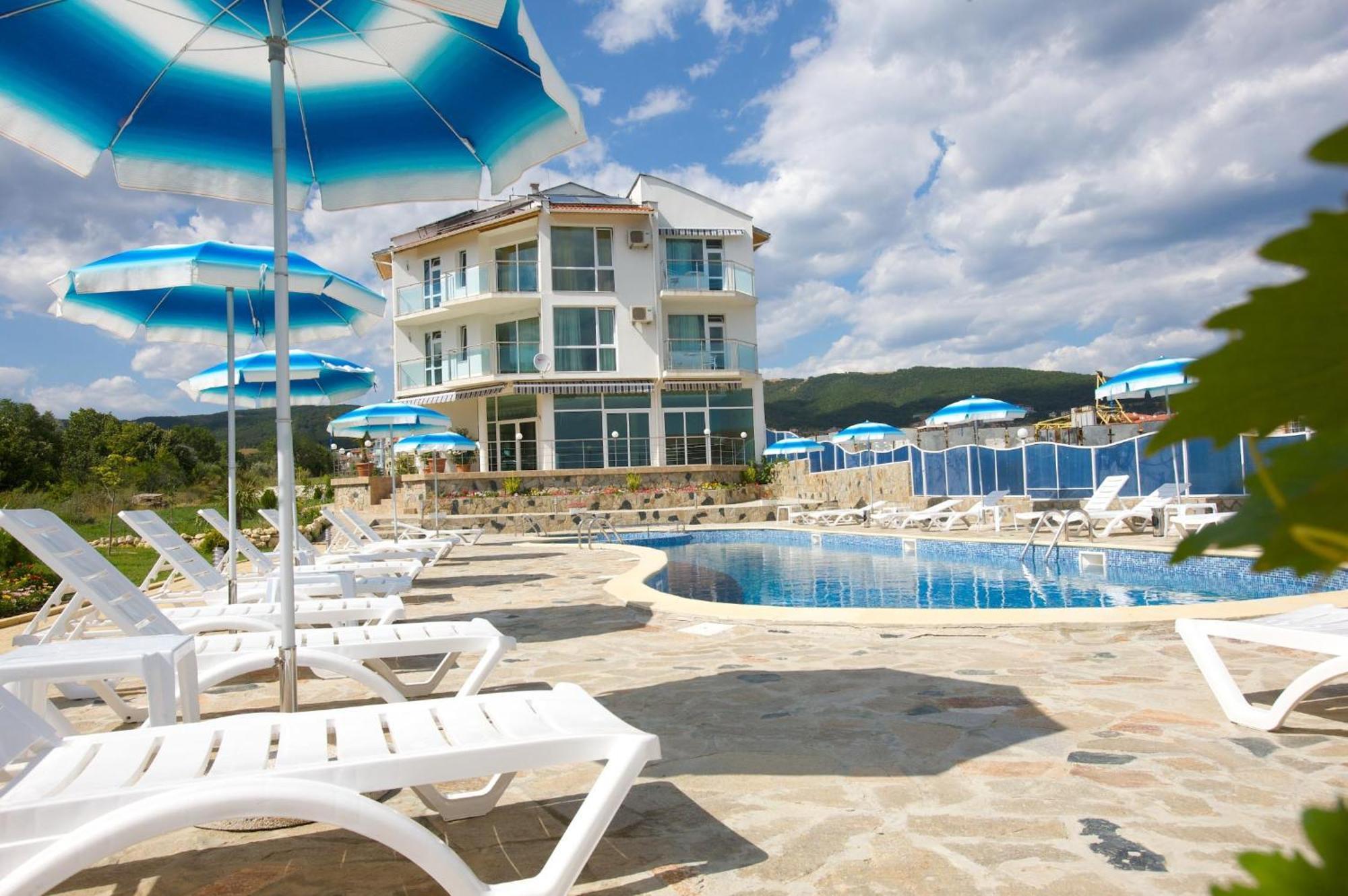 Nushev Hotel Sveti Vlas Eksteriør billede